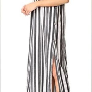 Mod Ref Black and White Striped Maxi Dress